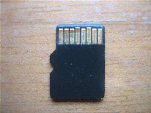 出售8G金士顿TF卡-闪存卡